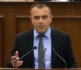 Şahiner: “Fiber optik protokolüne dayalı hiçbir düzenleme halkın onayı alınmadan yürürlüğe konulamaz”