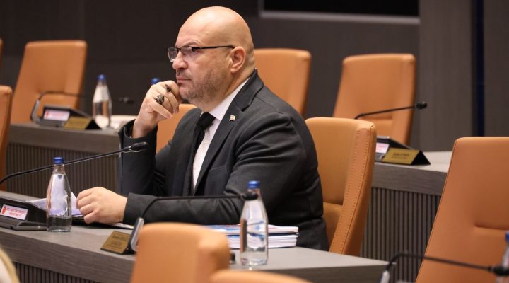 Küçük: “Geleceğimizi Dijital Tehlikelere Teslim Etmeyeceğiz”