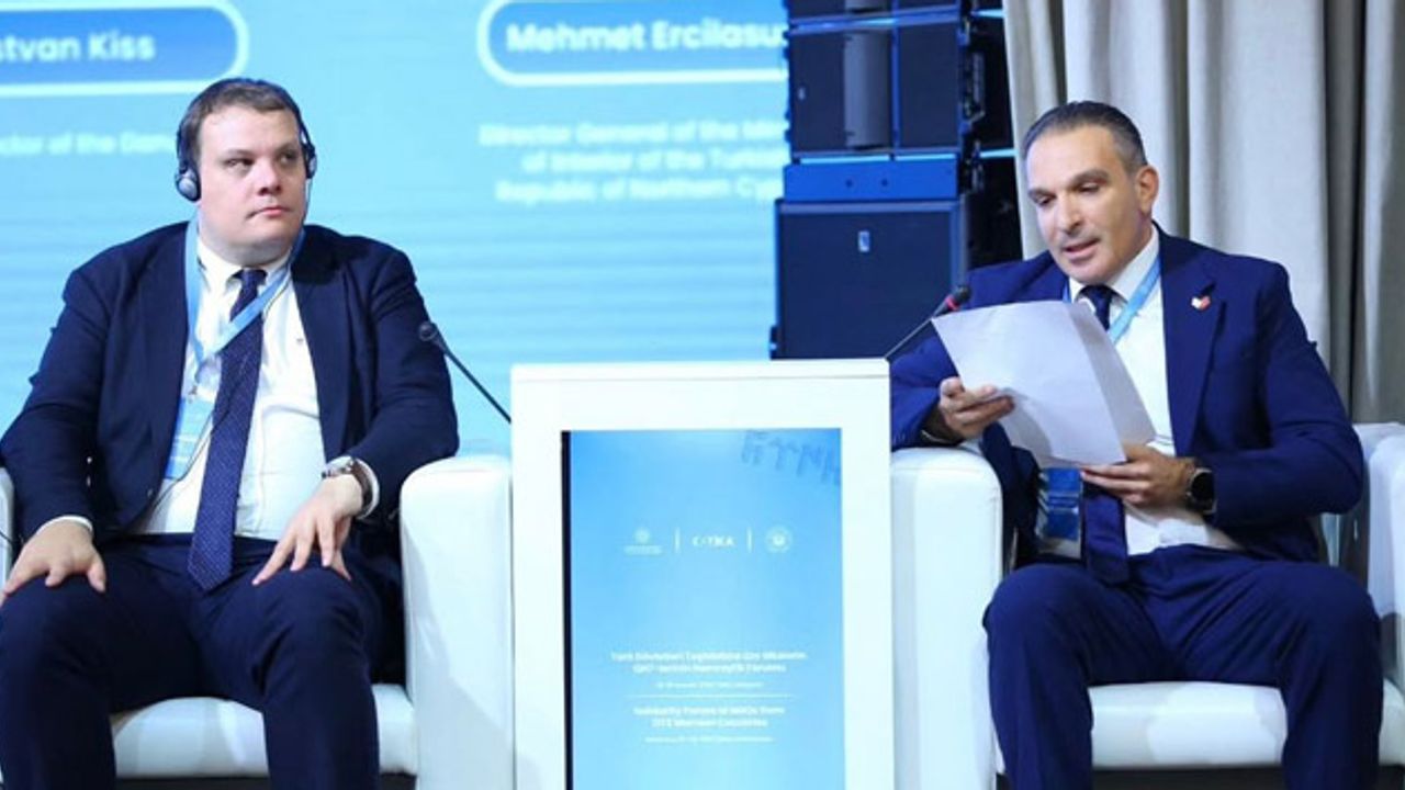 KKTC, Bakü’de Türk Dünyası Sivil Toplum Kuruluşları Dayanışma Forumu’na katıldı