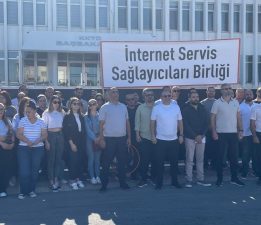 İnternet şirketleri isyanda