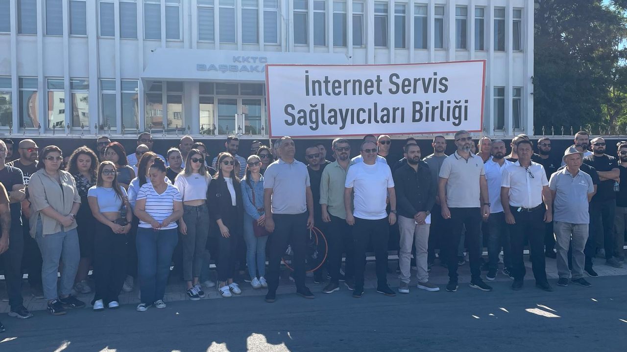 İnternet şirketleri isyanda