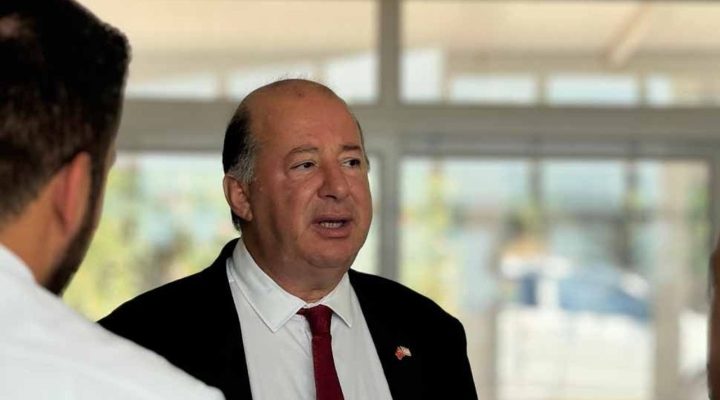 Dinçyürek: “Hekimler Aylık 719 bin TL gelire ulaşıyor “