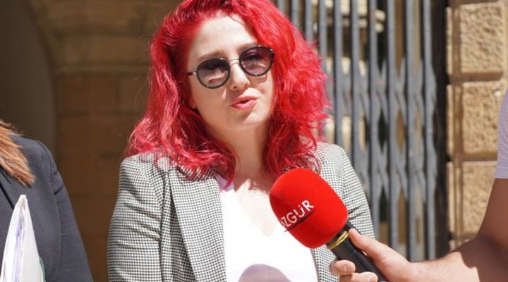 Bir gazeteciye daha ölüm tehditleri