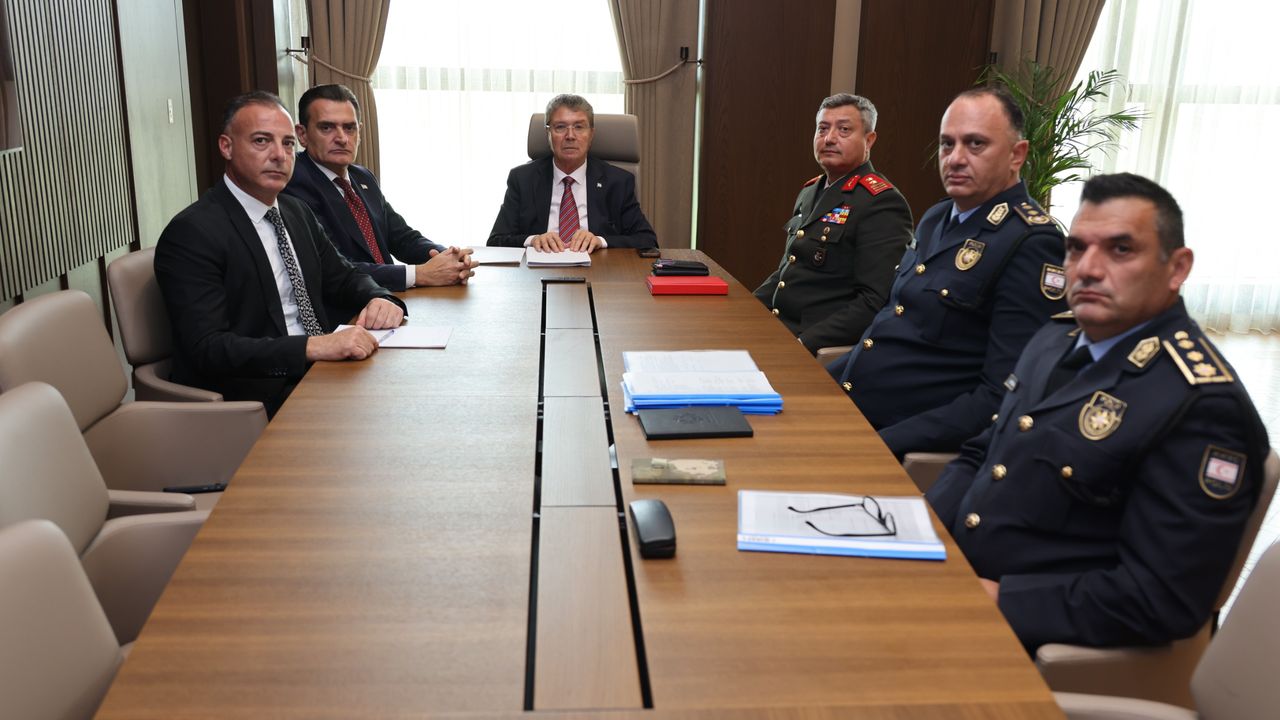 Üstel: “Halkın huzurunu kimsenin bozmasına izin vermeyeceğiz”