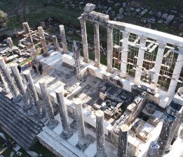 Muğla’daki Zeus Tapınağı’nda reastorasyon sürüyor