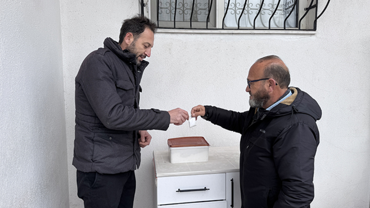 Ateşbaz-ı Veli Türbesi’nde asırlık tuz geleneği yaşatılıyor