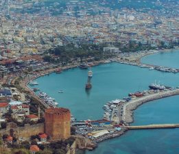 Mavinin Her Tonu: Kaş ve Kalkan’da Butik Tatil Anlayışı