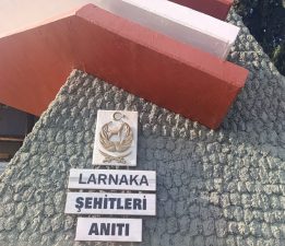 Larnaka Şehitleri İskele’de düzenlenen törenle anıldı