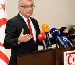 Cumhurbaşkanı Erhürman: “Görüşmeye hazırız”