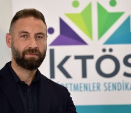 Maviş: “Öğretmensiz sınıfta ne eğitim olur ne standart ne de rekabet”