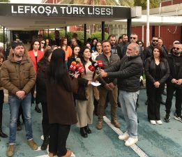 “Öğretmene mobbing”
