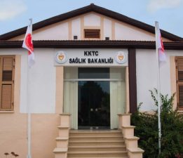 Sağlık Bakanlığı: “Gerçekleri çarpıtarak kamuoyunun yanıltılmasına izin vermeyeceğiz”