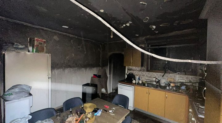 Evdeki eşyalar kül oldu