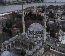 Osmanlı padişahlarının kılıç kuşandığı cami: Eyüp Sultan