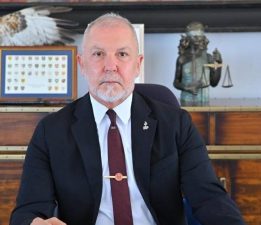 Akpınar: “Siyasi partilerimizin, yeni nesiller ile oluşturacağı doğru iletişime, üniversitelerimiz katkı koymalı”