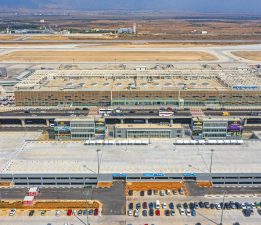 Hava Trafik Kontrolörleri Ercan’da grev başlattı, uçuşlar durdu