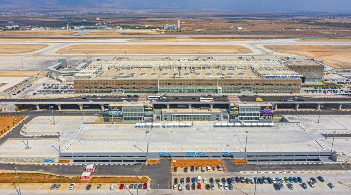 Hava Trafik Kontrolörleri Ercan’da grev başlattı, uçuşlar durdu