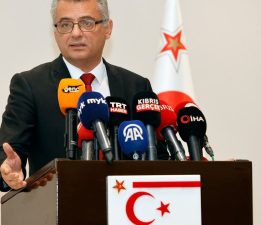 Erhürman:Sorunları Lefkoşa’da çözelim, sonra 5+1’e gidelim