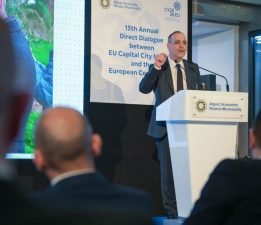 “Kıbrıs’ta yerel diplomasiyi destekleyin”