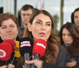 “Hekimler aylık 140 bin TL’ye çalışıyor”