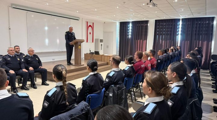 Adalıer: “Ben değil, biz duygusuyla” hareket edin”