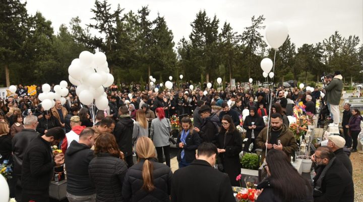 KKTC’nin “Şampiyon Melekleri” beyaz balonlarla anıldı