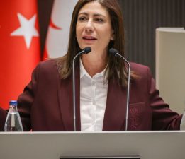 “Hükümet ihanet içinde”