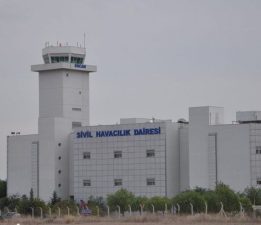 Sivil Havacılık Dairesi Müdür Vekili Meşeli: “Uçuşlarda aksama yok… Hava trafiği normal seyrinde sürüyor”