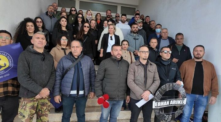 Gümrükçüler iş bıraktı