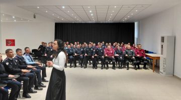 Polis Okulu öğrencileri ilik donörü olmak için örnek verdi