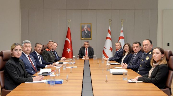 Güvenlik masaya yatırıldı