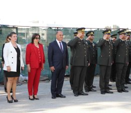 23 Nisan Ulusal Egemenlik ve Çocuk Bayramı nedeniyle Değirmenlik’te tören düzenlendi