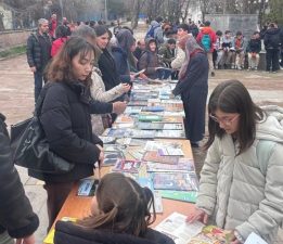 Erzincan’da meydan kütüphaneye dönüştü – Ensonhaber