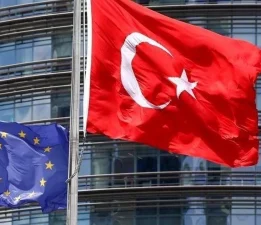 “Türkiye, Kıbrıslı Türklere alan tanımalı”