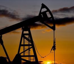 ABD’nin ticari ham petrol stokları yaklaşık 1 milyon 900 bin varil arttı