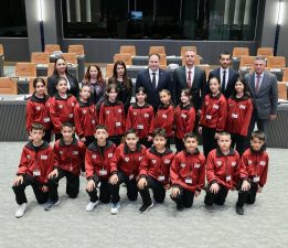 Öztürkler KKTC’yi temsil edecek Alayköy İlkokulu halk dansları ekibini kabul etti