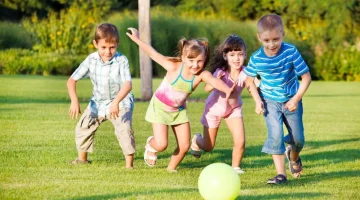 Anne ve Çocuk Sağlığı Derneği’nden öğrencilere destek kermesi