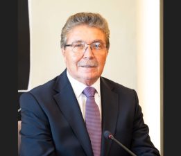 Başbakan Üstel, vergi düzenlemeleri ve çalışma hayatına ilişkin 5 yasa tasarısının Meclise sevk edildiğini açıkladı