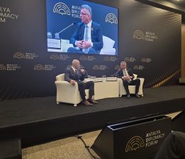 Cumhurbaşkanı Erhürman: “K.T. halkı Kıbrıs’ta iki eşit kurucu ortaktan biri ve bunu kimse değiştiremez. Haklarımızı söke söke almak için mücadele edeceğiz”