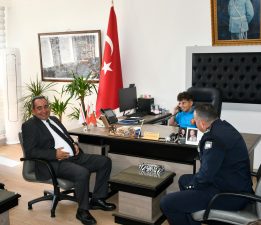 Dr. Suat Günsel Devlet İlkokulu öğrencilerden PGM Vekili Karagil’e ziyaret