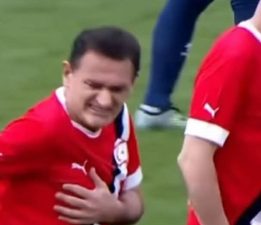 Dursun Oğuz’un kaburgası kırıldı