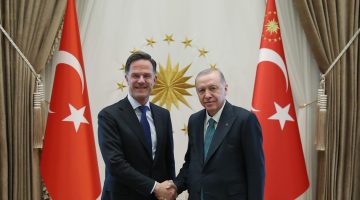Erdoğan, Rutte ile görüştü