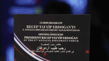 Erdoğan’ın Antalya Diplomasi Forumu’ndaki konuşması 3 dilde kitaplaştırıldı