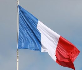 Fransa: “Macron Yunanistan’daki sözleriyle herhangi bir ülkeyi özellikle hedef almadı”
