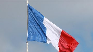 Fransa: “Macron Yunanistan’daki sözleriyle herhangi bir ülkeyi özellikle hedef almadı”