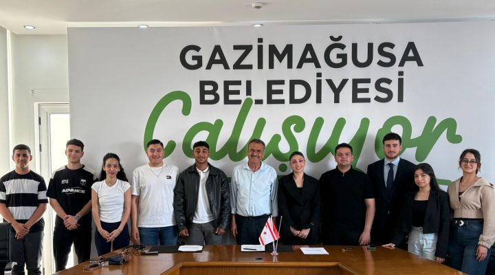 Gazimağusa Belediyesi ile Gazimağusa Gençlik Meclisi Platformu arasında iş birliği sözleşmesi imzalandı