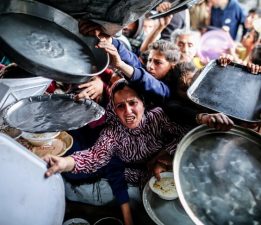 Gazze Barış Kurulu temsilcisinden “İsrail kısıtlamaları yardımları engelliyor” açıklaması