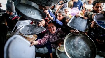 Gazze Barış Kurulu temsilcisinden “İsrail kısıtlamaları yardımları engelliyor” açıklaması