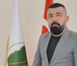 Geçitkale Serdarlı Belediye Başkanı Kasım, 23 Nisan’ı kutladı