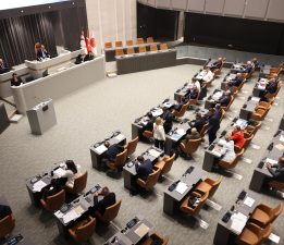 Genel Kurul, bugünkü çalışmalarını tamamladı